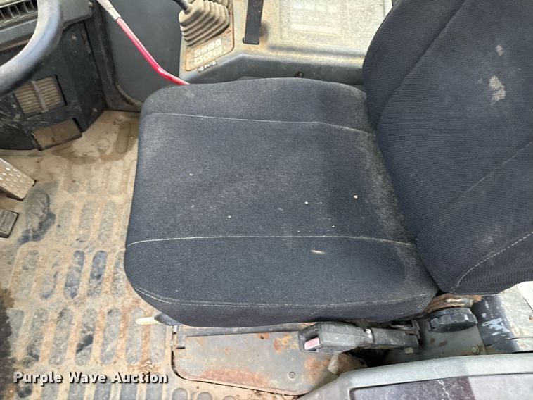 image for item NM9223 1999 Komatsu  WA450 wheel loader