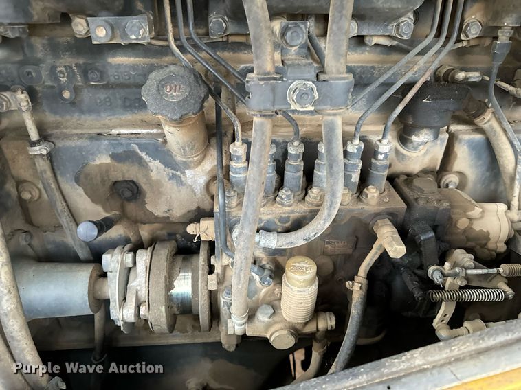 image for item NM9223 1999 Komatsu  WA450 wheel loader