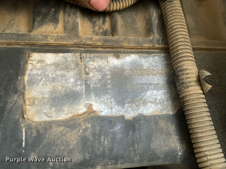 image for item NM9223 1999 Komatsu  WA450 wheel loader