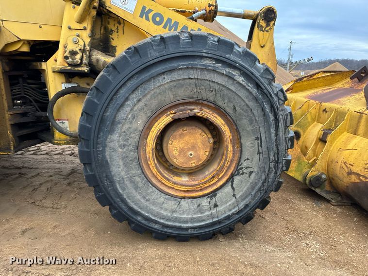 image for item NM9223 1999 Komatsu  WA450 wheel loader