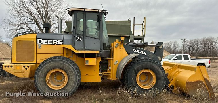 image for item NM9225 2011 John Deere 644K wheel loader