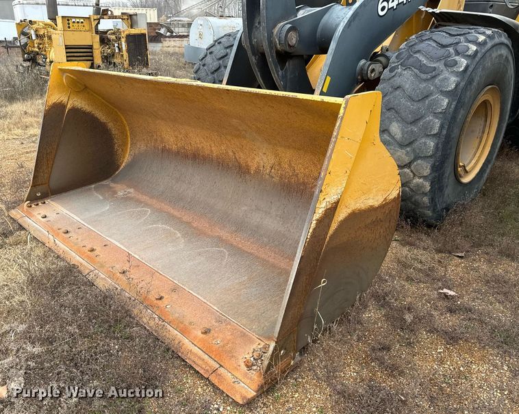 image for item NM9225 2011 John Deere 644K wheel loader