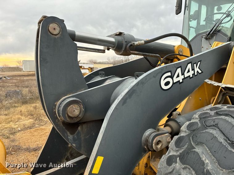 image for item NM9225 2011 John Deere 644K wheel loader