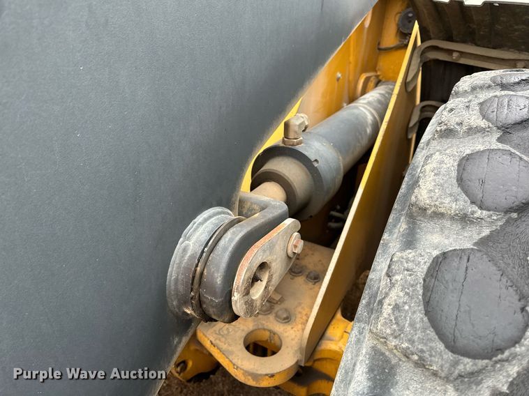 image for item NM9225 2011 John Deere 644K wheel loader