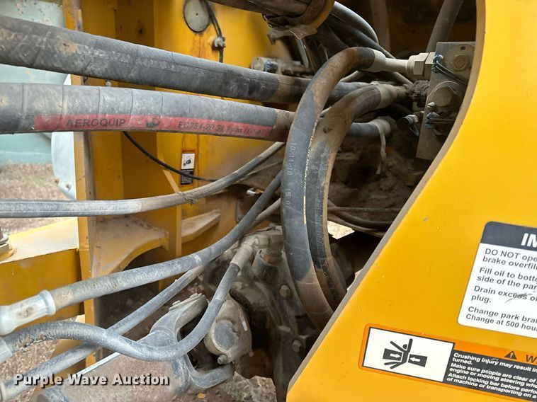 image for item NM9225 2011 John Deere 644K wheel loader