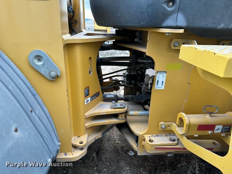 image for item NM9225 2011 John Deere 644K wheel loader