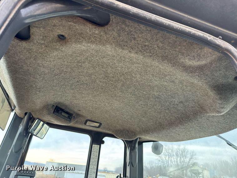 image for item NM9225 2011 John Deere 644K wheel loader