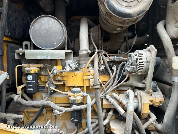 image for item NM9225 2011 John Deere 644K wheel loader