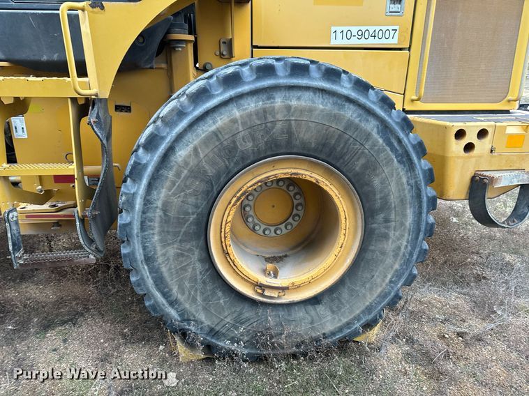 image for item NM9225 2011 John Deere 644K wheel loader