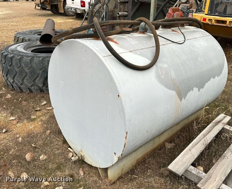 image for item NM9227 Mid South Steel fuel tank