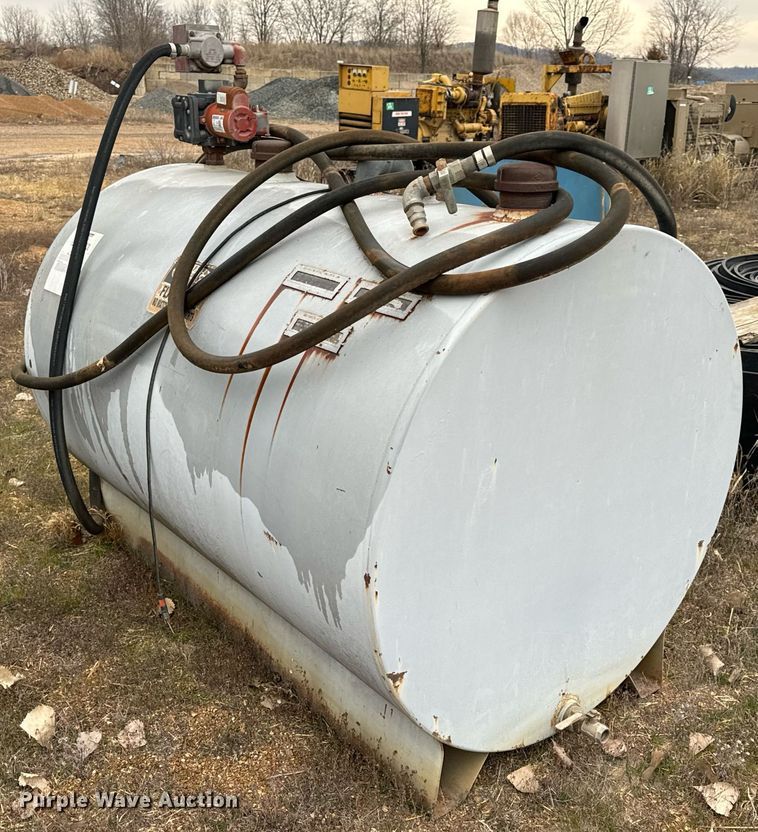 image for item NM9227 Mid South Steel fuel tank