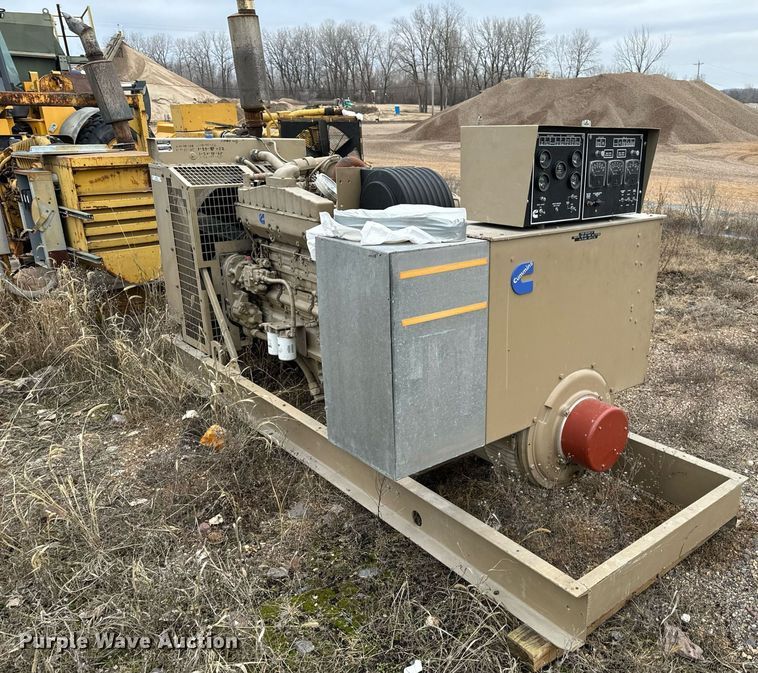 image for item NM9228 Cummins generator