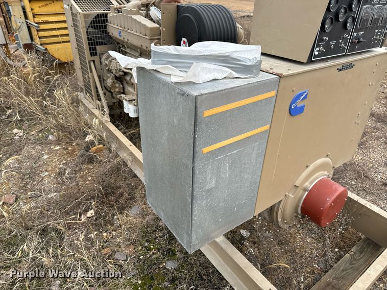 image for item NM9228 Cummins generator