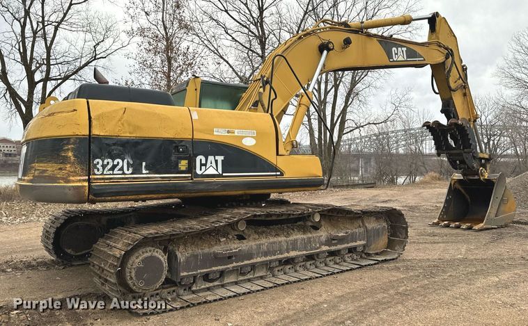 image for item NM9231 2002 Caterpillar 322C L excavator