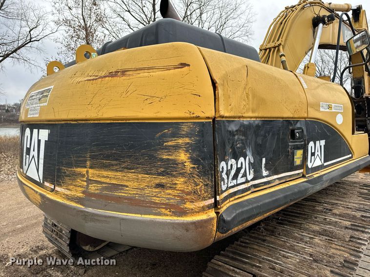 image for item NM9231 2002 Caterpillar 322C L excavator