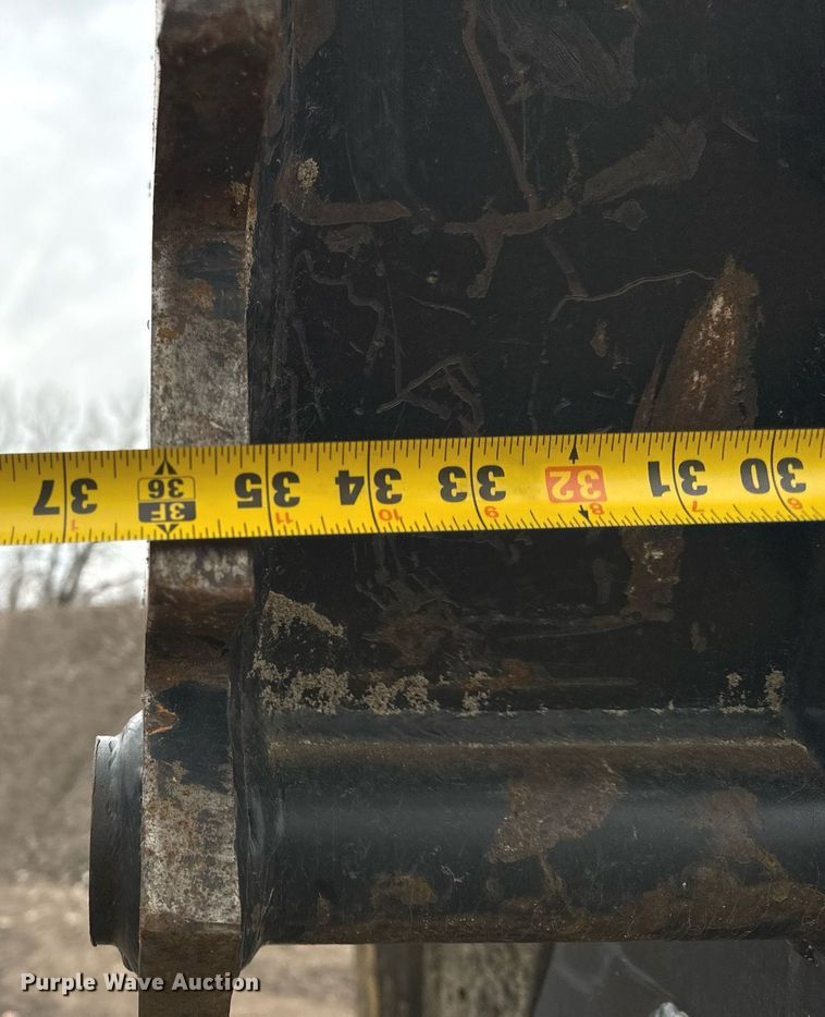 image for item NM9231 2002 Caterpillar 322C L excavator