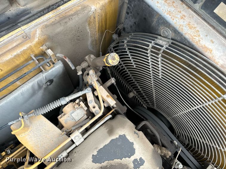 image for item NM9231 2002 Caterpillar 322C L excavator