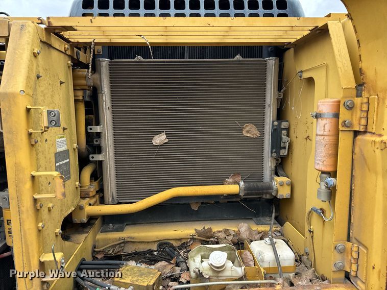 image for item NM9231 2002 Caterpillar 322C L excavator