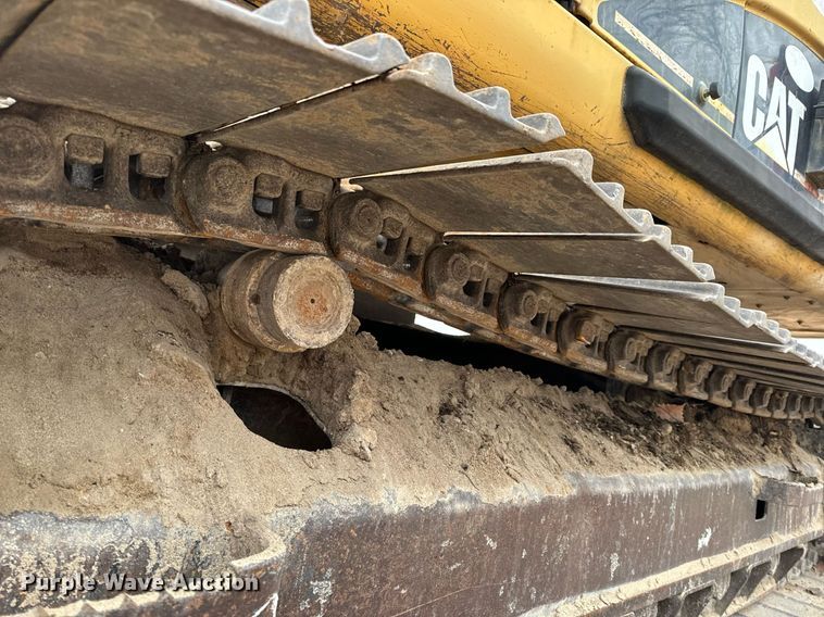image for item NM9231 2002 Caterpillar 322C L excavator