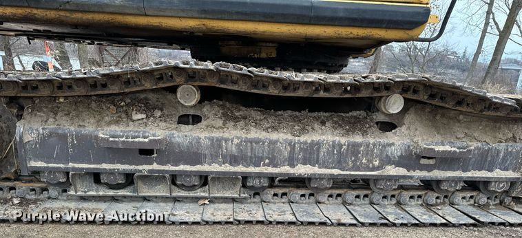 image for item NM9231 2002 Caterpillar 322C L excavator