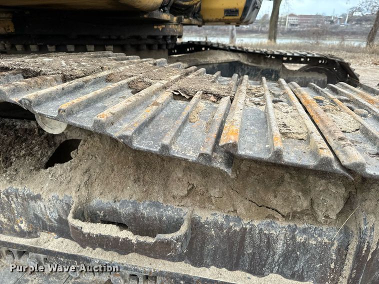 image for item NM9231 2002 Caterpillar 322C L excavator