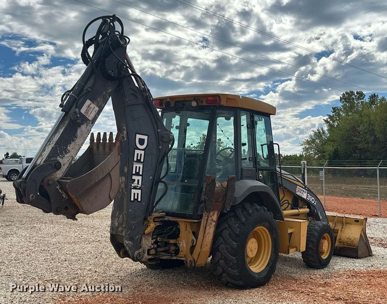 image for item NO9310 2011 John Deere 310J  backhoe