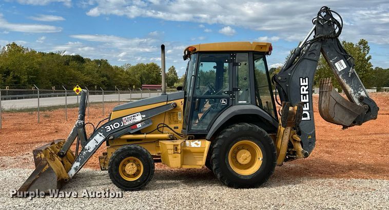 image for item NO9310 2011 John Deere 310J  backhoe
