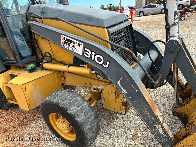 image for item NO9310 2011 John Deere 310J  backhoe