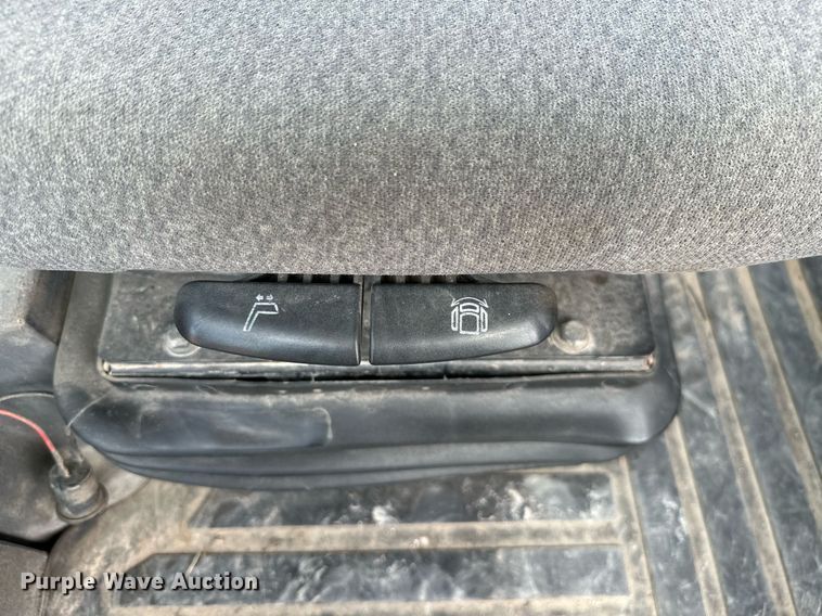 image for item NO9310 2011 John Deere 310J  backhoe