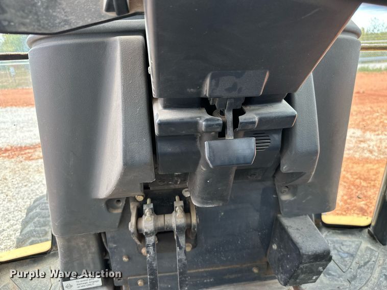 image for item NO9310 2011 John Deere 310J  backhoe