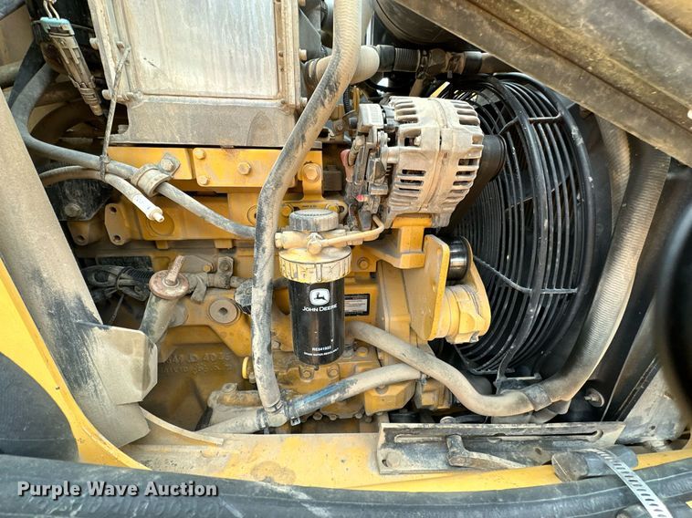 image for item NO9310 2011 John Deere 310J  backhoe