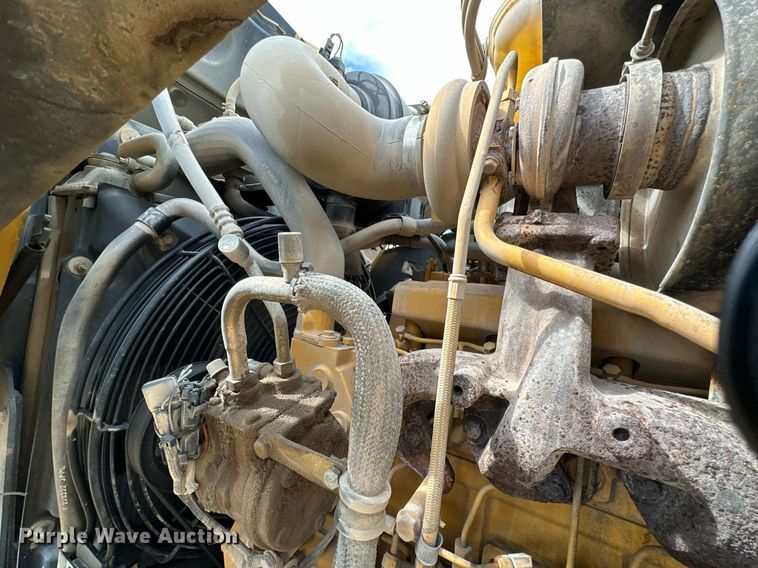 image for item NO9310 2011 John Deere 310J  backhoe