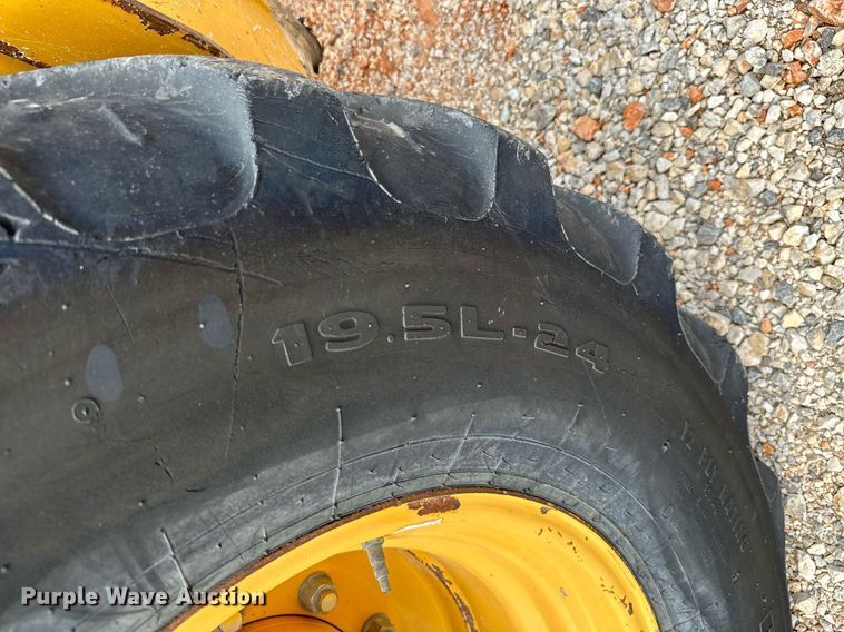 image for item NO9310 2011 John Deere 310J  backhoe