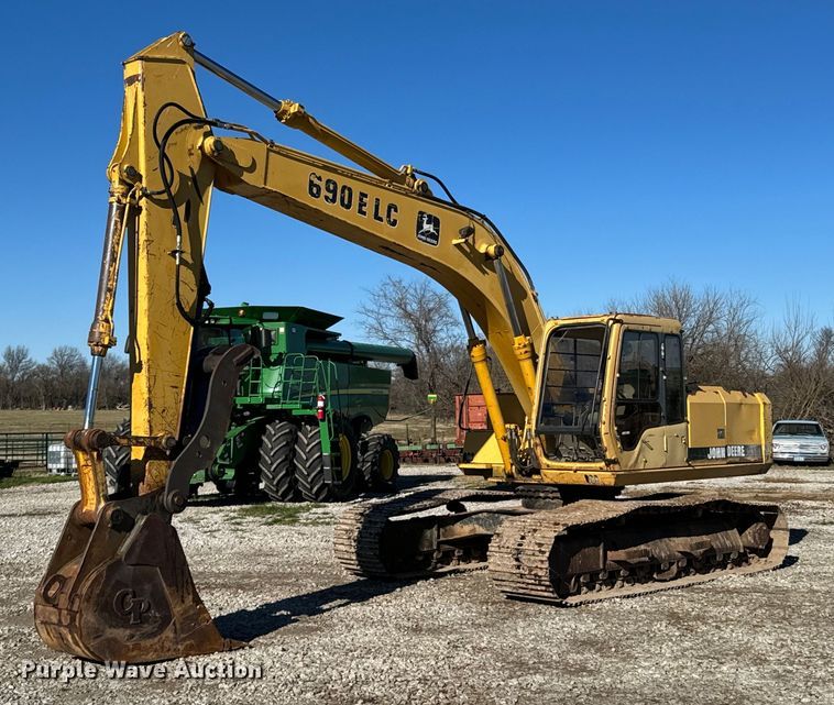 image for item OD9848 1998 John Deere 690E LC  excavator