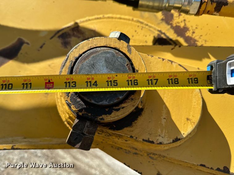 image for item OD9848 1998 John Deere 690E LC  excavator