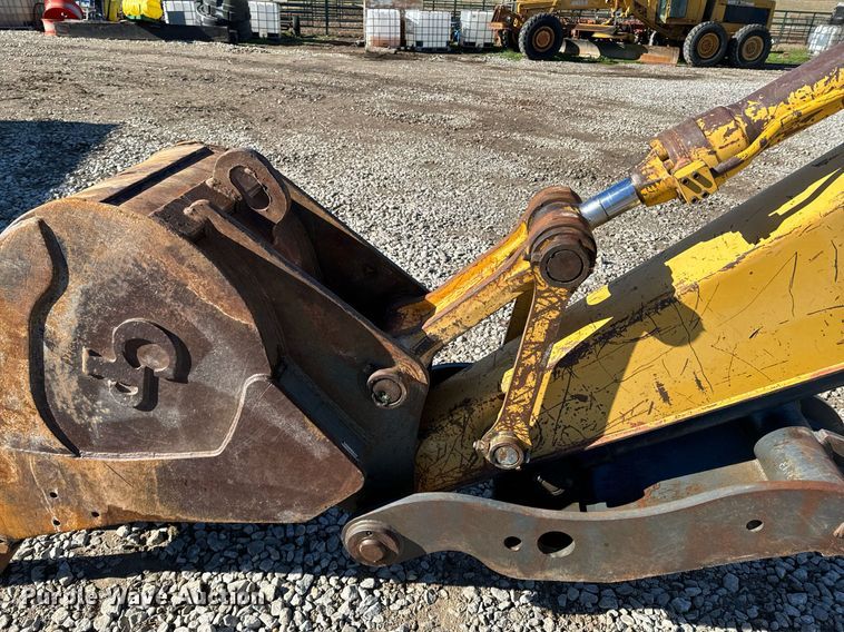 image for item OD9848 1998 John Deere 690E LC  excavator