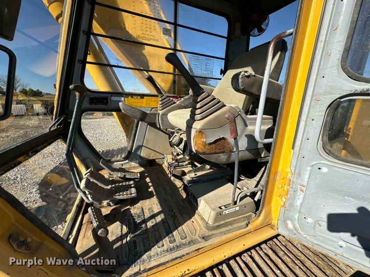 image for item OD9848 1998 John Deere 690E LC  excavator