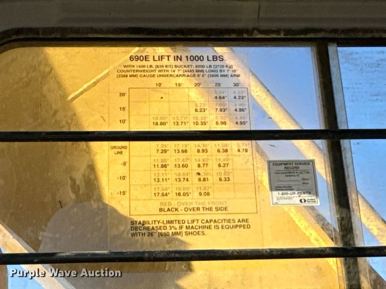 image for item OD9848 1998 John Deere 690E LC  excavator