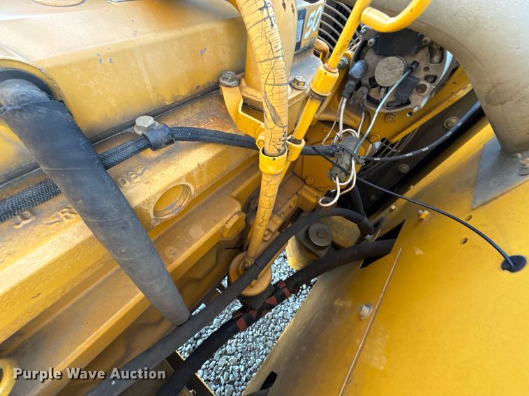 image for item OD9848 1998 John Deere 690E LC  excavator