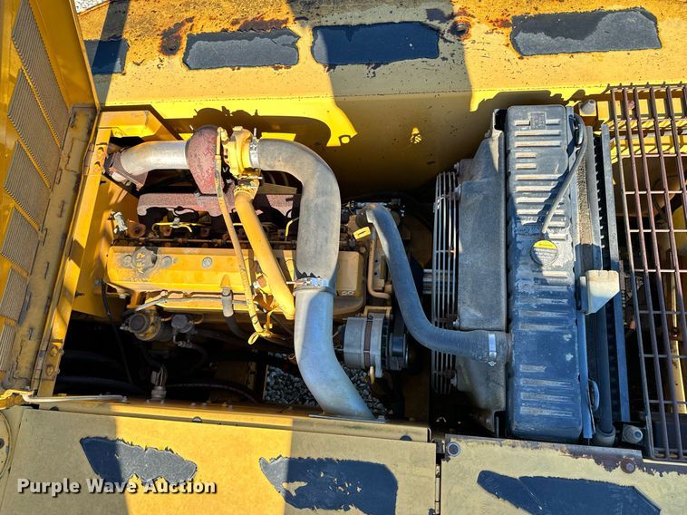 image for item OD9848 1998 John Deere 690E LC  excavator