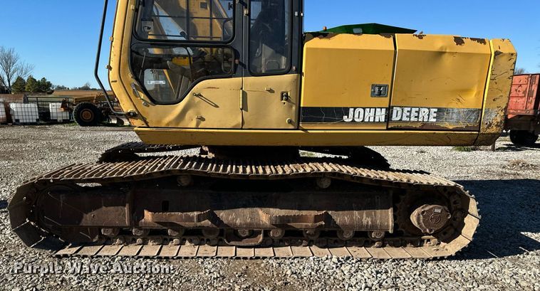 image for item OD9848 1998 John Deere 690E LC  excavator