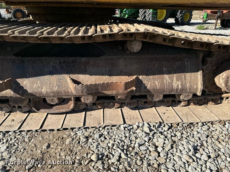 image for item OD9848 1998 John Deere 690E LC  excavator