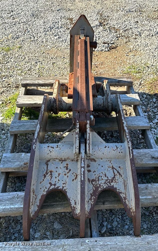 image for item OD9852 2001 Geith EK18  thumb