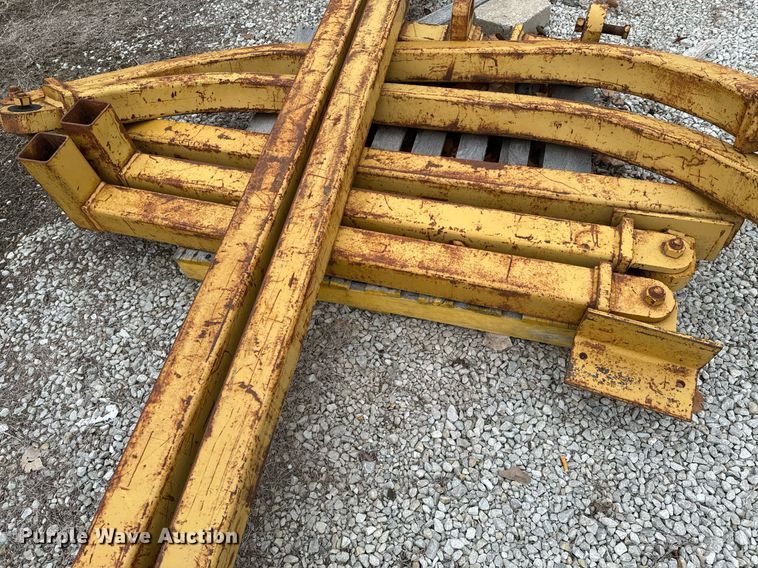 image for item OD9880 Caterpillar D8  Dozer sweeps