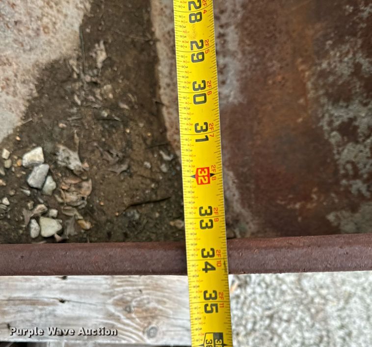 image for item OD9882 Caterpillar  backhoe bucket