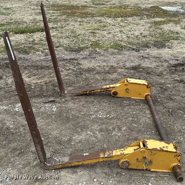 image for item OD9883 Caterpillar  flip over forks