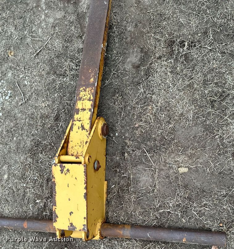 image for item OD9883 Caterpillar  flip over forks