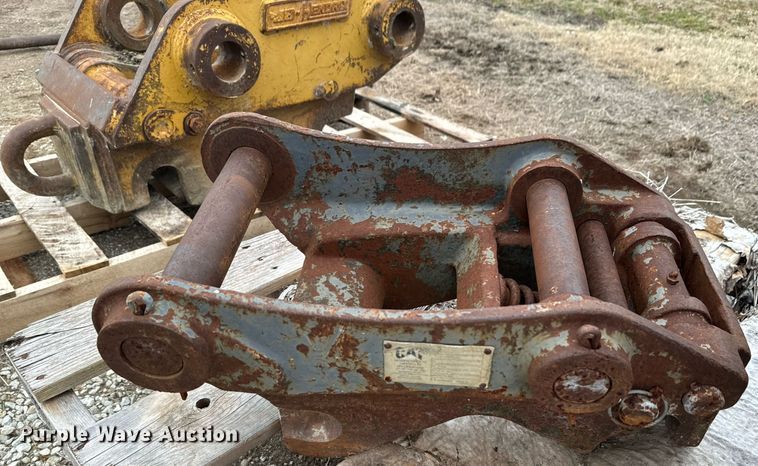 image for item OD9885 Caterpillar  excavator bucket