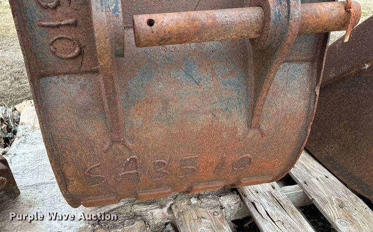 image for item OD9885 Caterpillar  excavator bucket