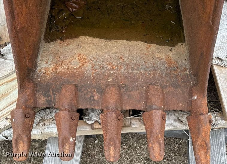 image for item OD9885 Caterpillar  excavator bucket